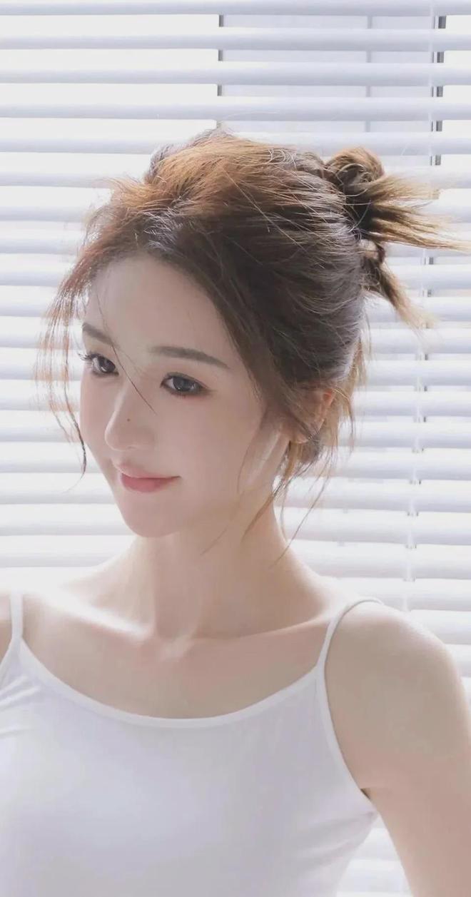 免费露全乳开襟t恤网（中国）官方网站IOS安卓手机APP下载安装